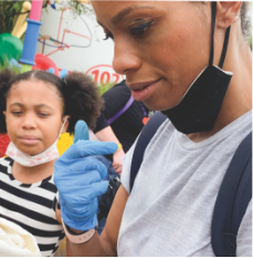 Cat's moderate-to-severe atopic dermatitis at forty one years old