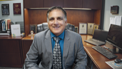<strong>Beyond the Surface: Helping Address the Itch-Scratch Cycle</strong><br/>Dr Neal Bhatia, Dermatologist