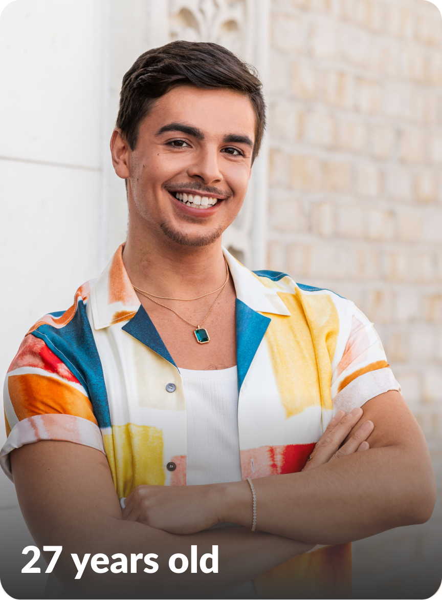 Paulo, an adult with moderate-to-severe atopic dermatitis